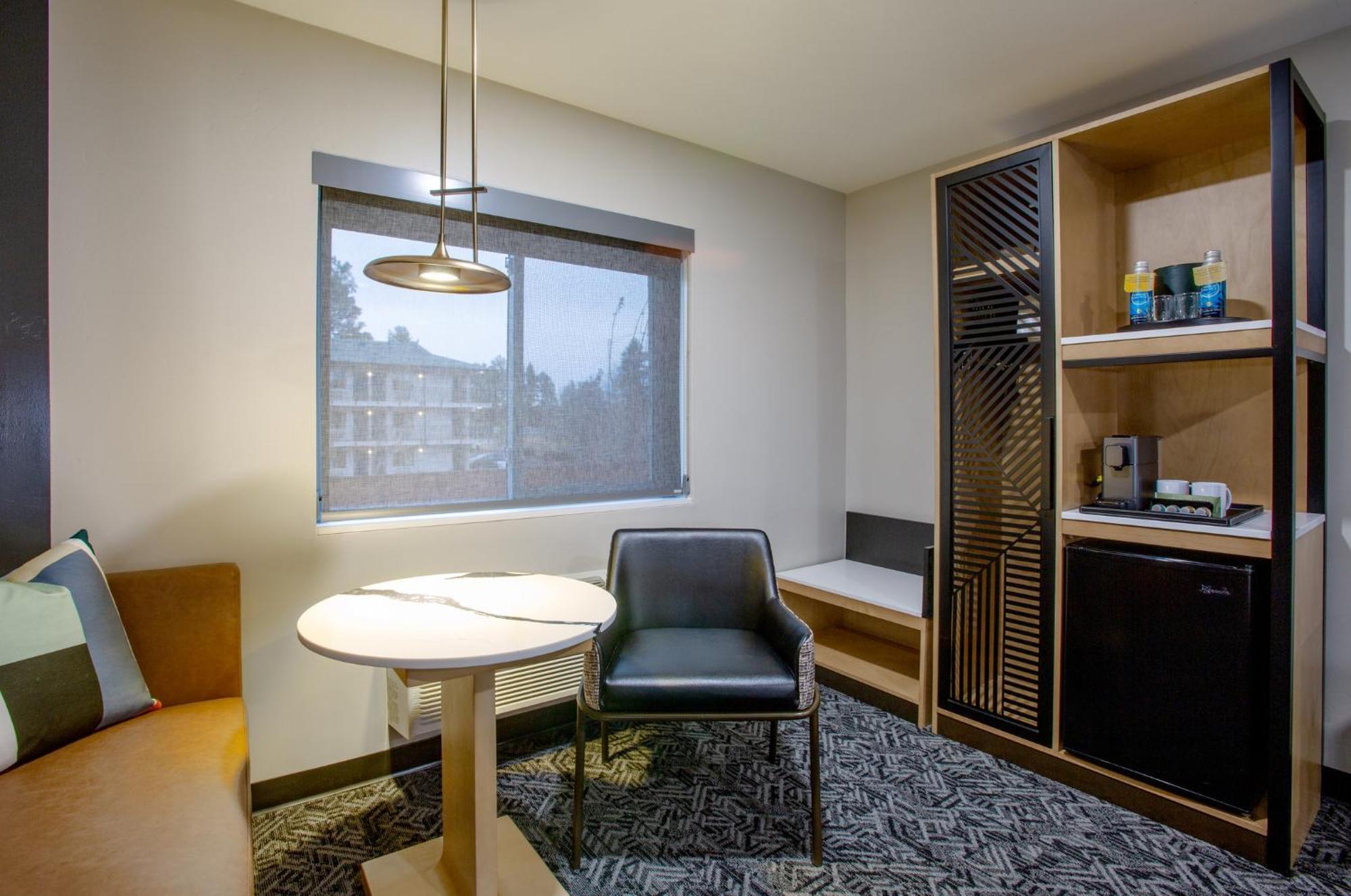 Voco Flagstaff By Ihg Hotell Eksteriør bilde